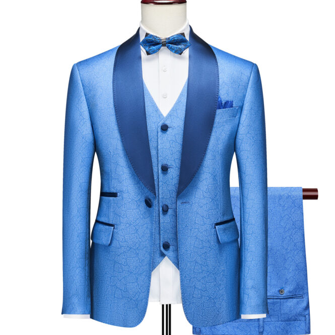 Tuxedo # 589 - The Gentlemens Closet